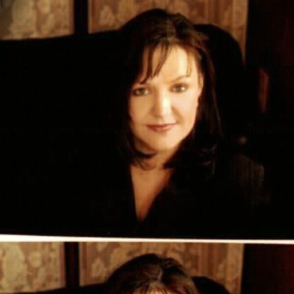 Meet your Posher, Angela - Picture 1 of 1